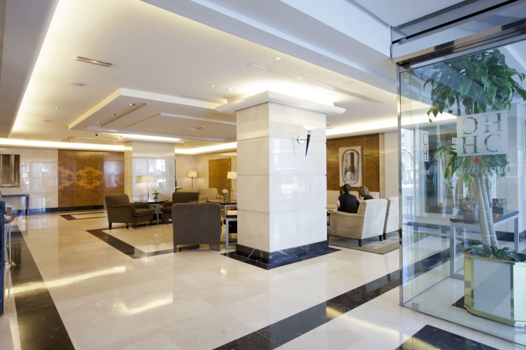 Lobby Hotel Andalucia Center
