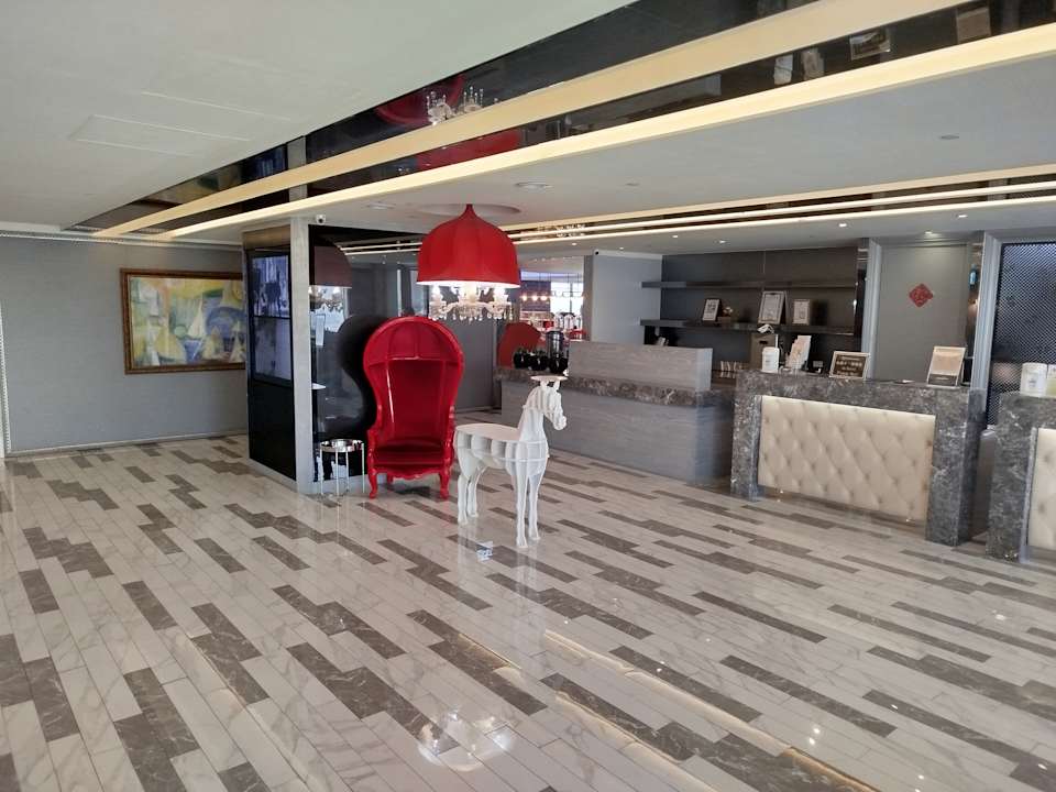 Lobby FX Hotel Tainan