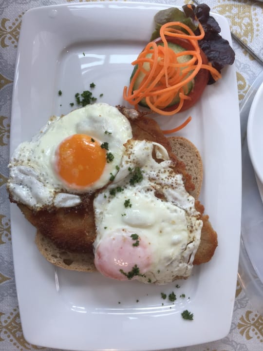 Gastro Hotel Acamed Resort