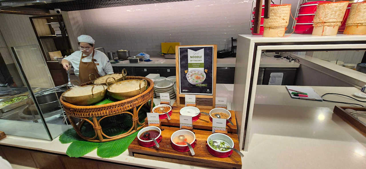 Gastro Double Tree by Hilton Bangkok Ploenchit