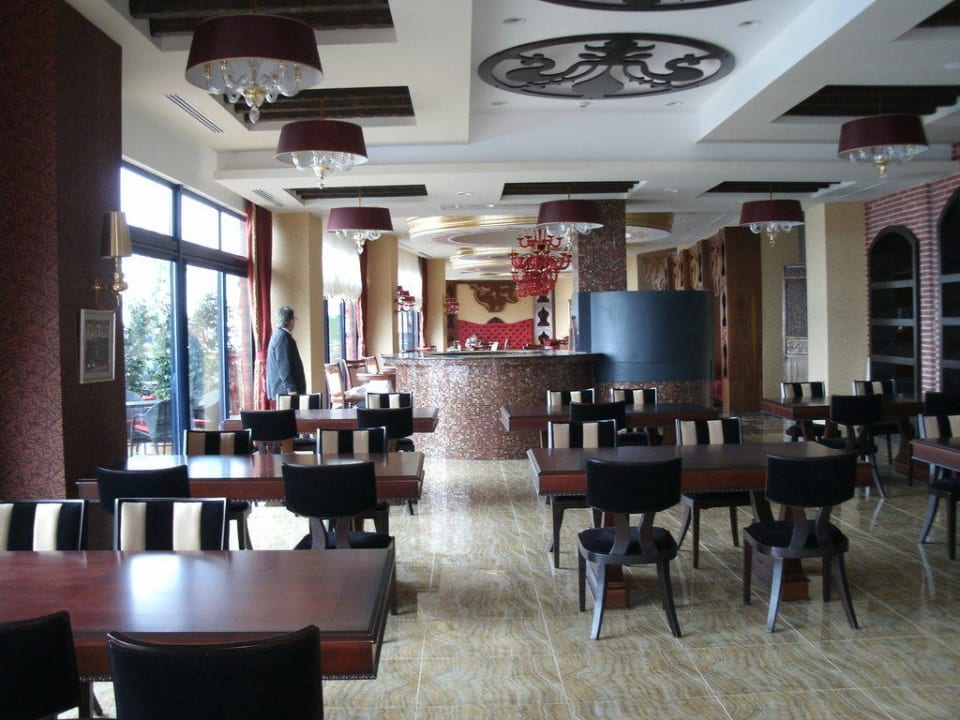 Sehr schön Granada Luxury Okurcalar