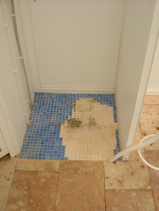 Außendusche Hotel Sa Bassa Plana