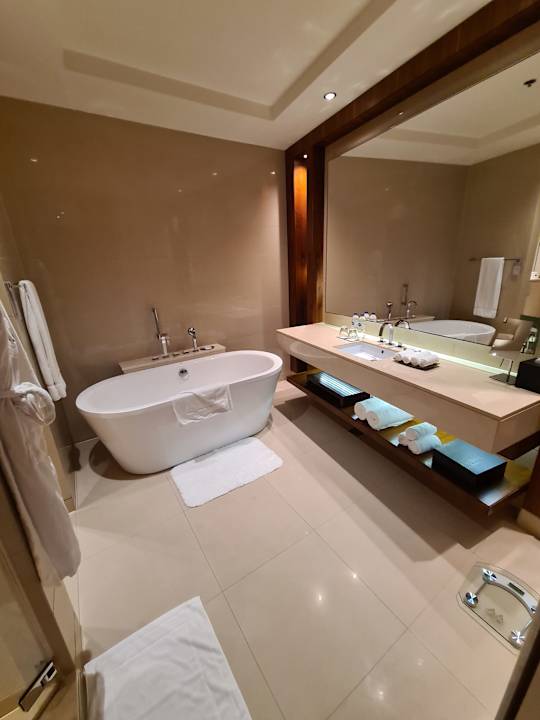 Zimmer JW Marriott Marquis Hotel Dubai