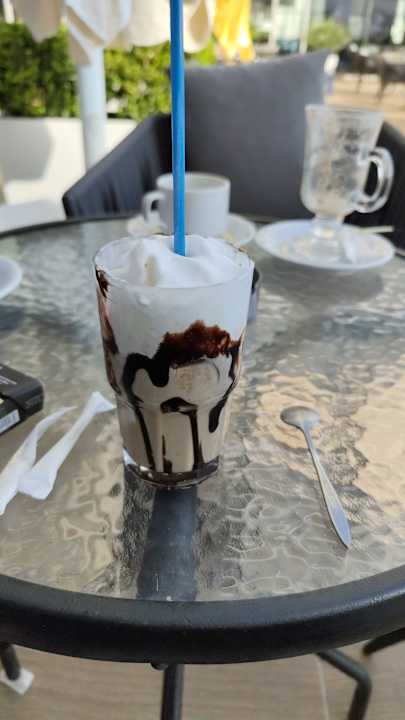 Gastro Azura Deluxe Resort & Spa Hotel