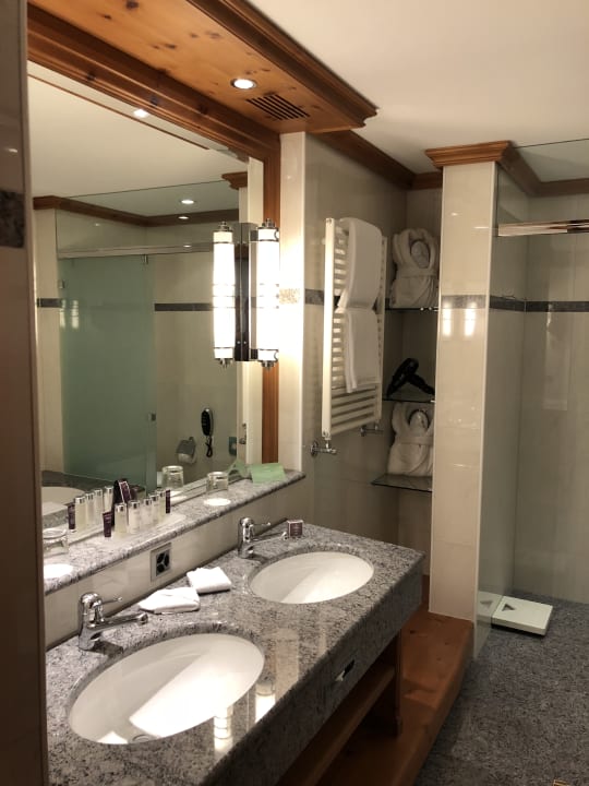 Zimmer Grand Hotel Kronenhof Pontresina