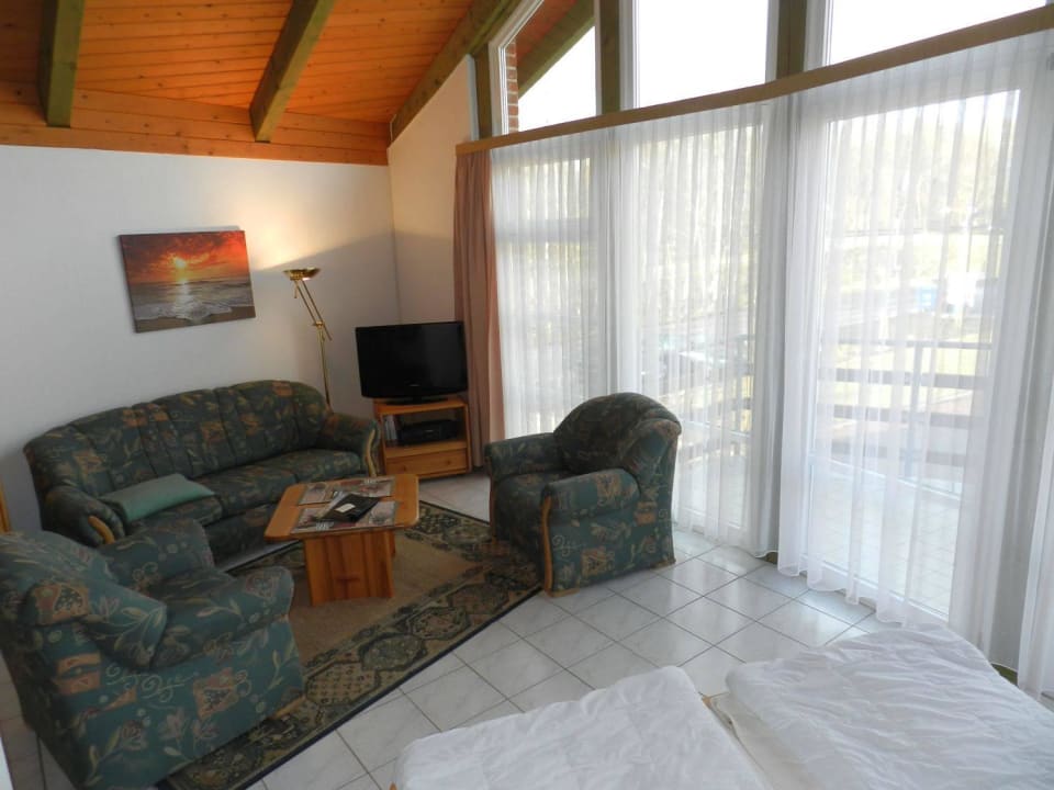 Couch als Aufbettung für ein Kind 1 Zimmer Apartment Schumacher in Plau am See