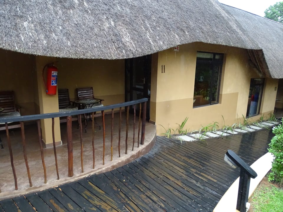 Außenansicht Hotel AmaZulu Lodge