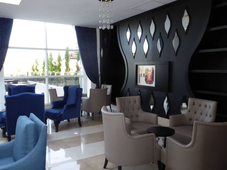 Bar Mary Hotel Side