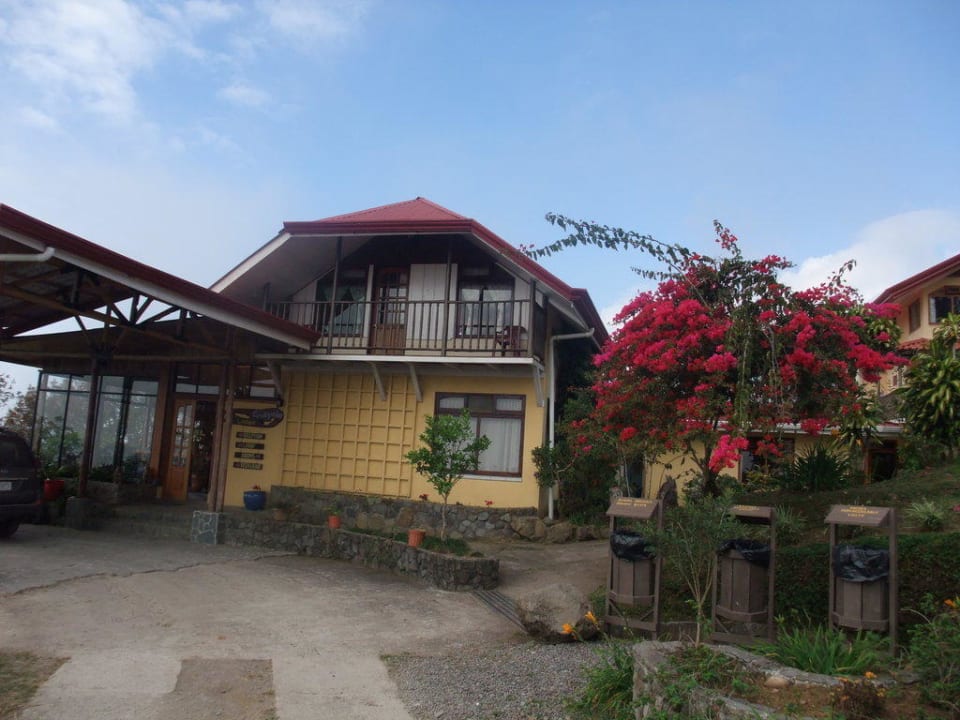 Guayabo Lodge Eingang Hotel Guayabo Lodge