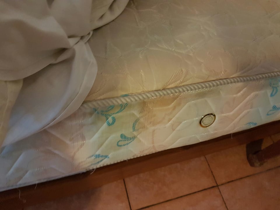 Zimmer Royal Beach Resort