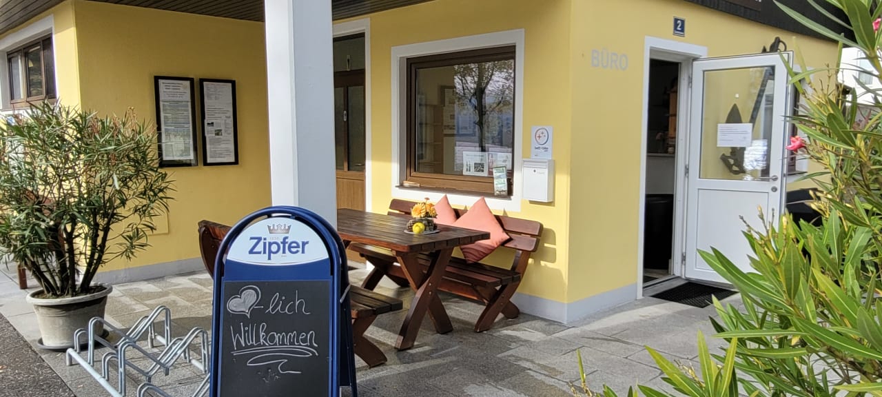 Außenansicht Donau Camping Marbach