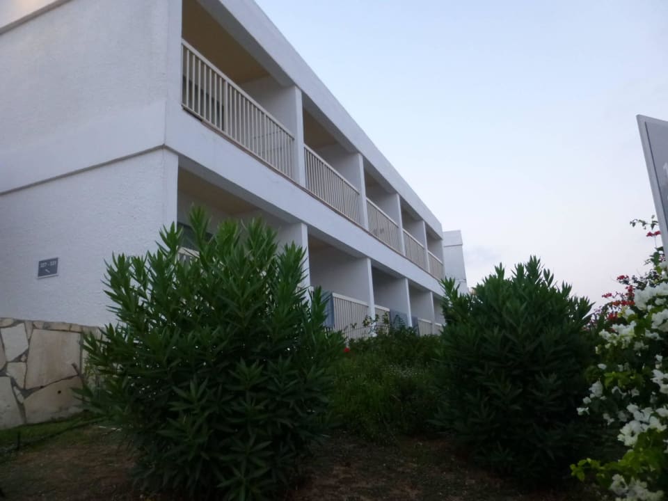 Unser Zimmer von außen Hara Nissi Beach