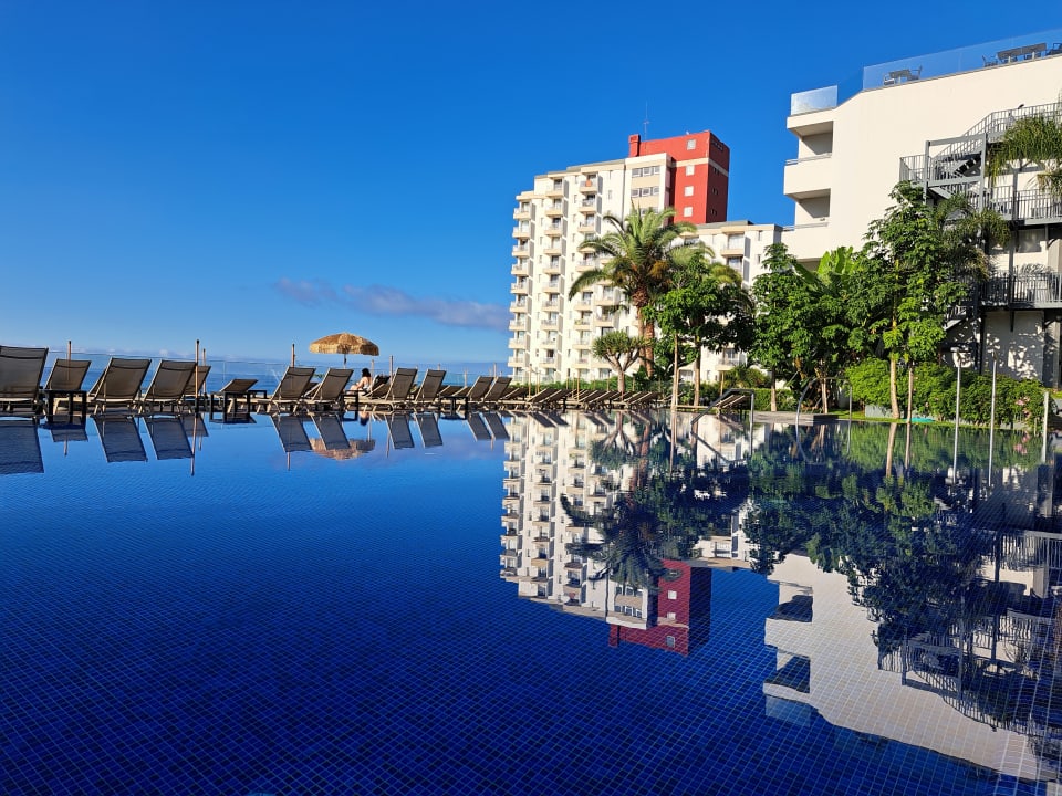 Pool Hotel Baia Azul