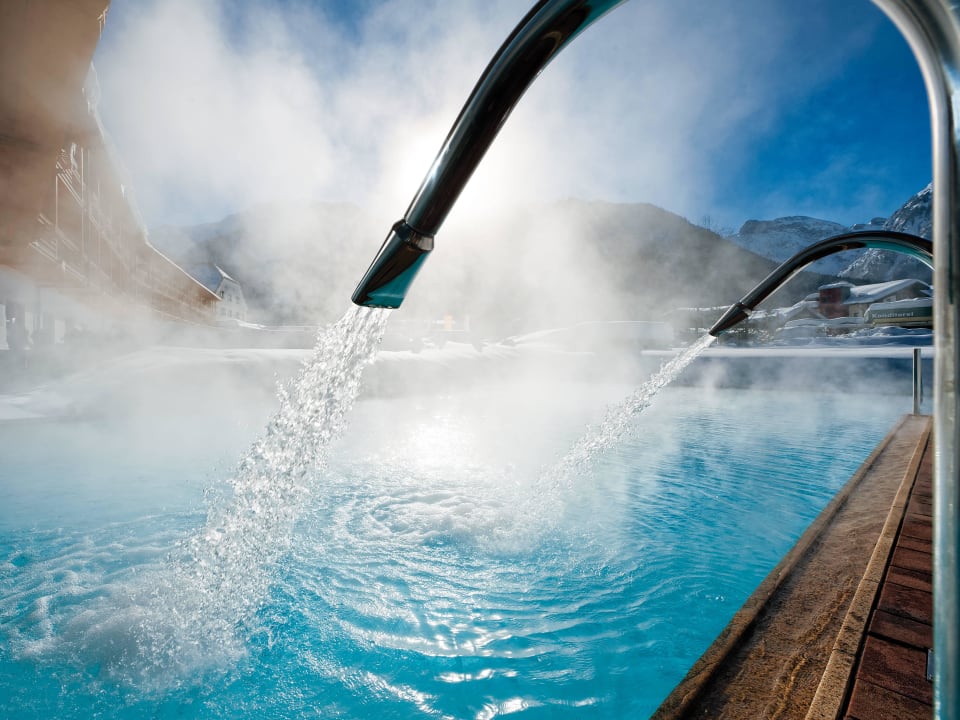 Aussenpool Winter aja Fürstenhaus am Achensee