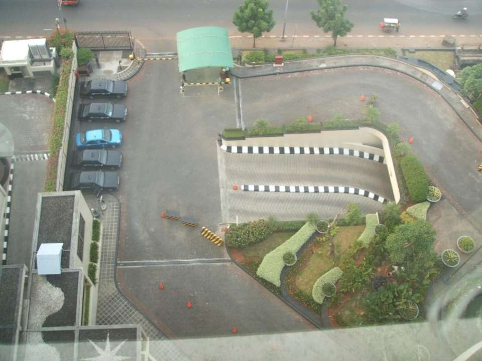 Hotelauffahrt Wyndham Casablanca Jakarta