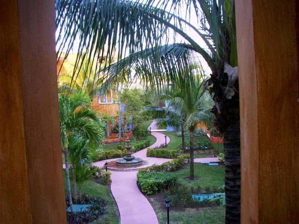 Blick in den Innenhof Catalonia Playa Maroma