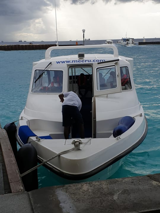 Strand Meeru Maldives Resort Island