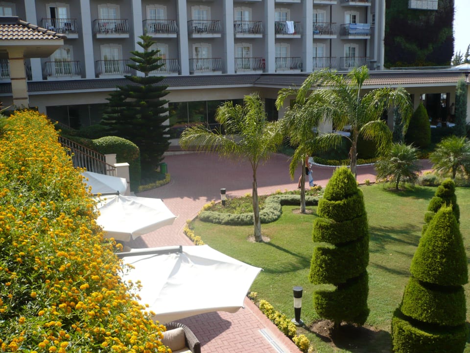 Außenterrasse Sunis Elita Beach Resort & Spa