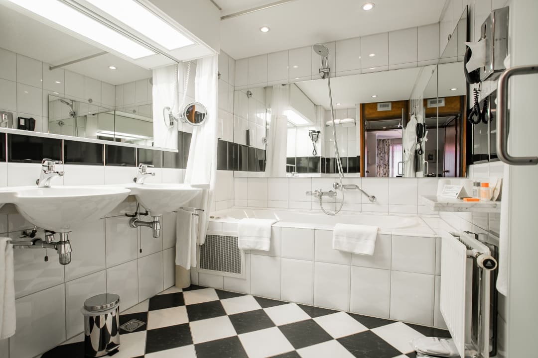 Zimmer Golden Tulip Hotel Central