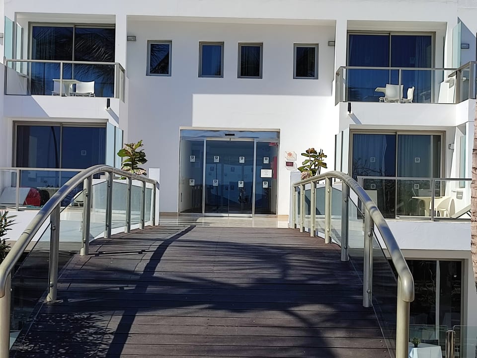 Außenansicht R2 Bahía Playa Design Hotel & Spa - Adults Only