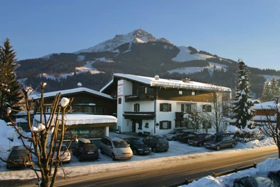 Hotelansicht Familienhotel Central