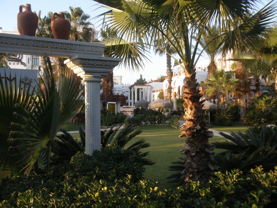 Gartenansicht Hotel Club Sera