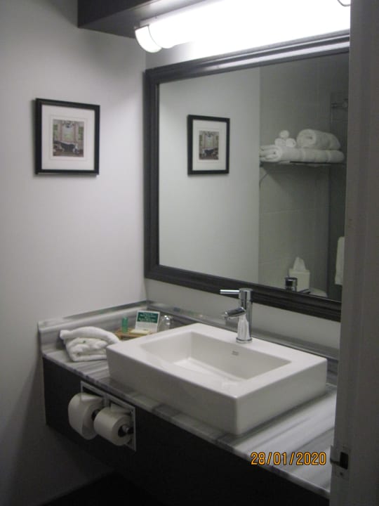 Zimmer Quality Inn & Suites & Conference Centre - Gatineau