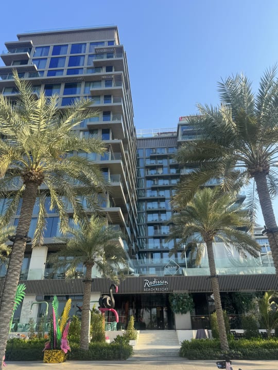 Außenansicht Radisson Beach Resort Palm Jumeirah