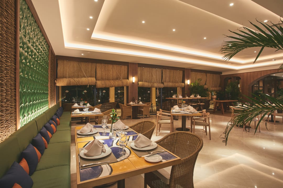 Gastro Secrets Bahia Real Resort & SPA