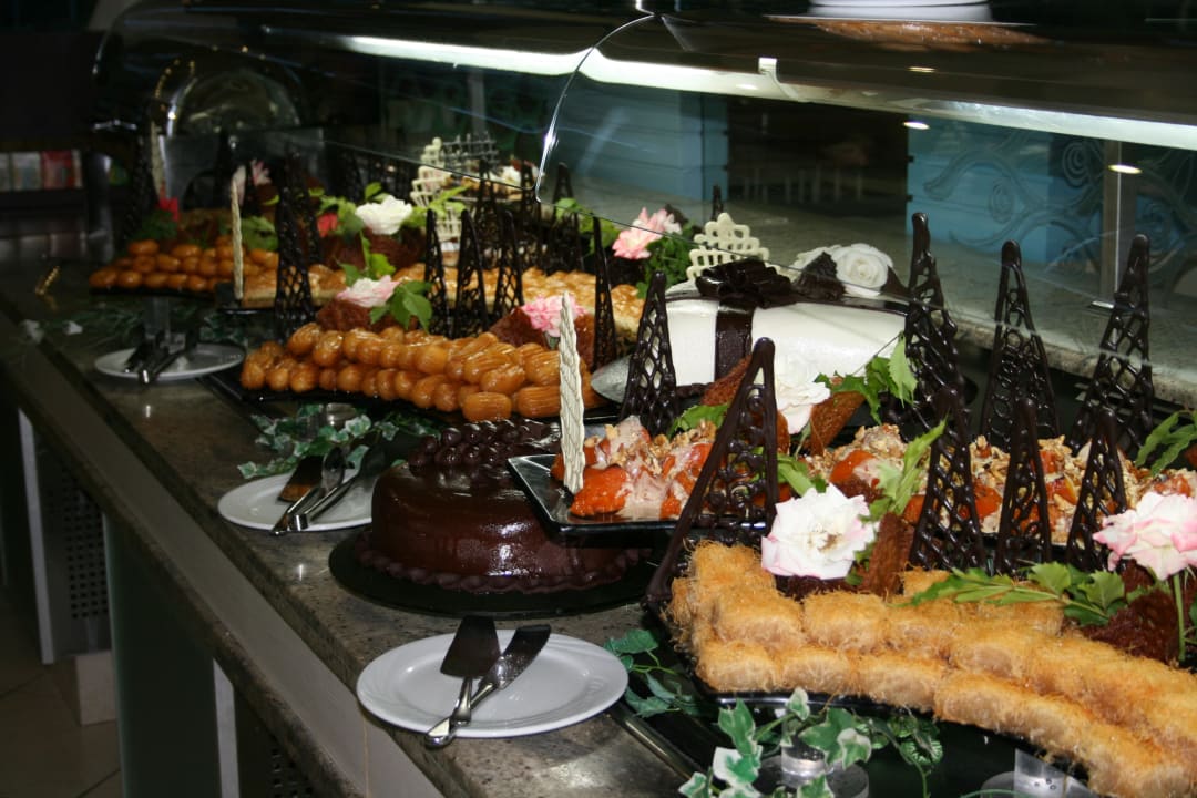 Dessert Concorde De Luxe Resort