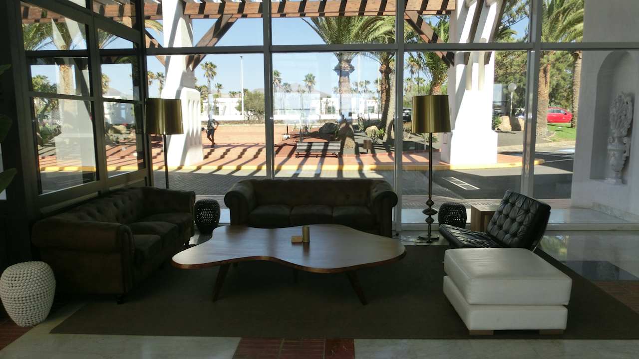 Lobby H10 Timanfaya Palace - Adults only