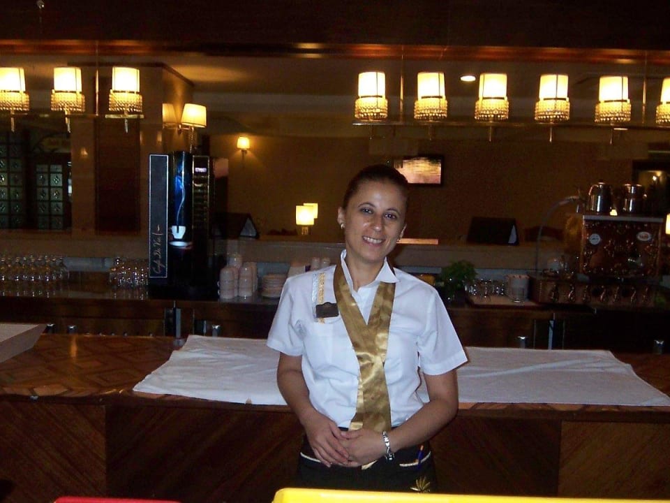 Suzan eine ganz liebe Aydinbey Kings Palace & Spa