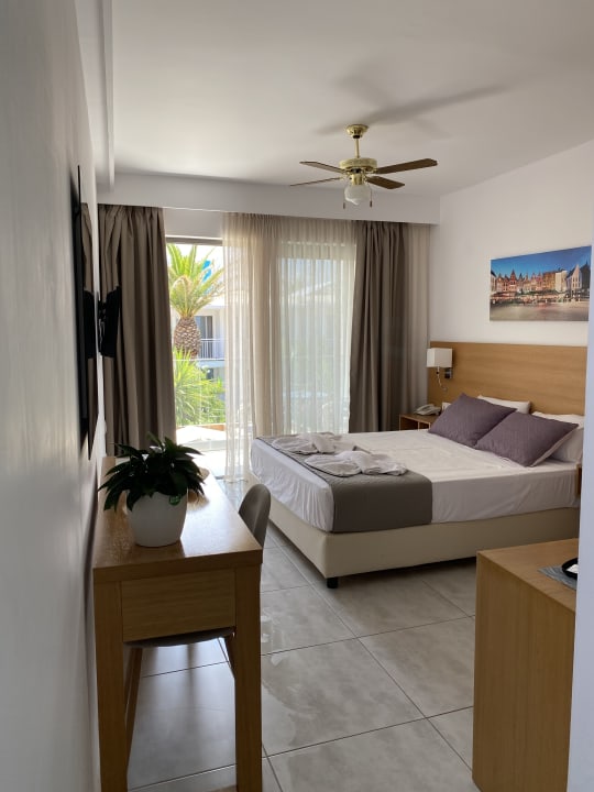 Zimmer Cretan Beach Resort