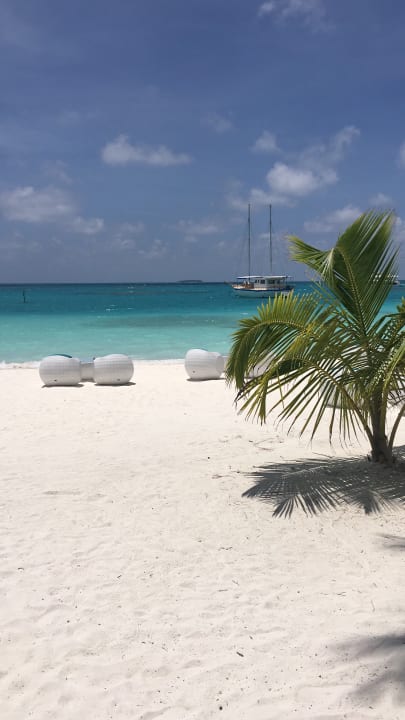 Strand Meeru Maldives Resort Island