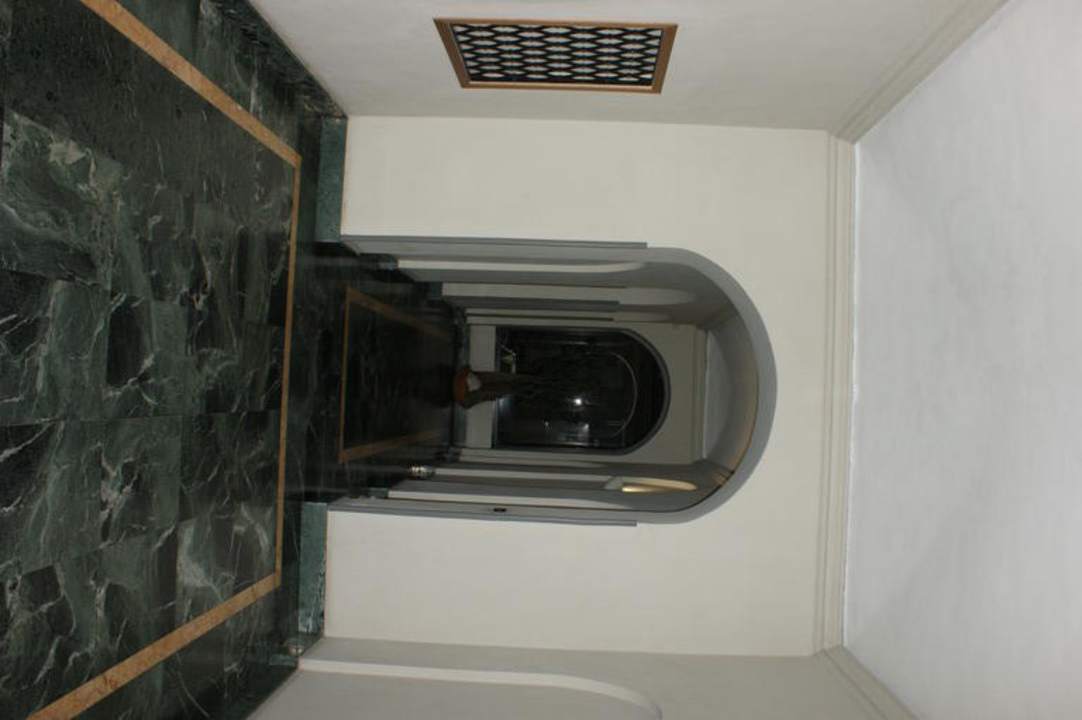 Korytarz wejściowy Hotel Napoleon