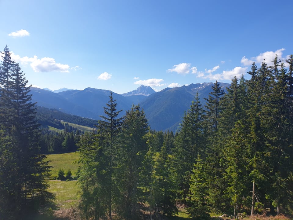 Außenansicht Oberhauser Hütte Rodenecker-Lüsneralm