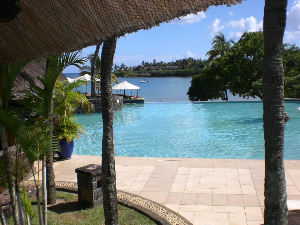 Überlaufpool - tolle Sicht aufs Meer Maritim Resort & Spa Mauritius