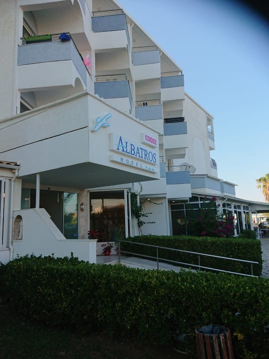 Außenansicht Hotel Albatros