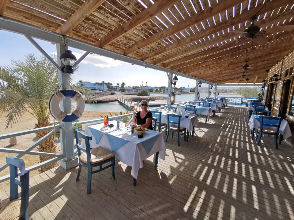 Außenansicht Mövenpick Resort & Spa El Gouna