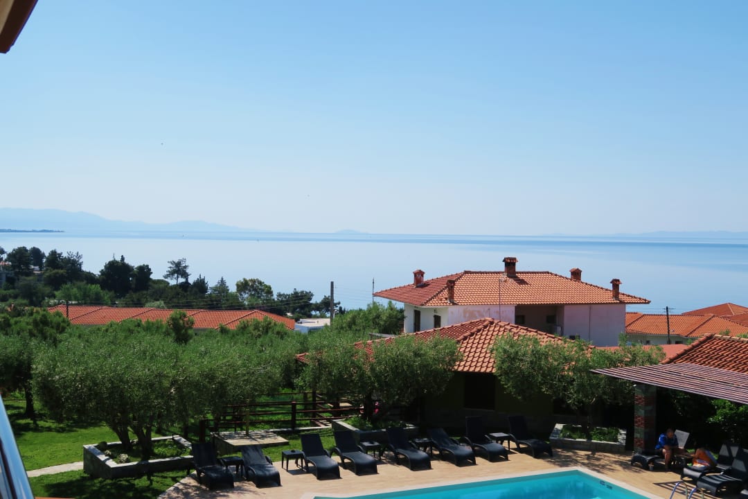 Ausblick SUNDAY RESORT Studios and Apartments