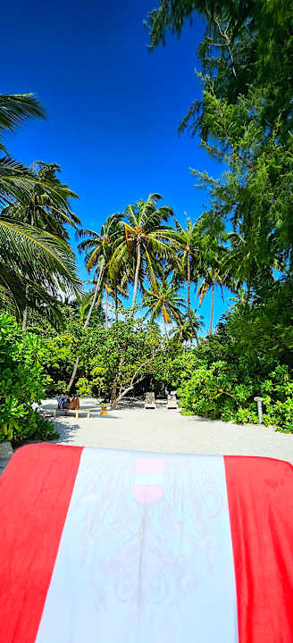 Strand Embudu Village