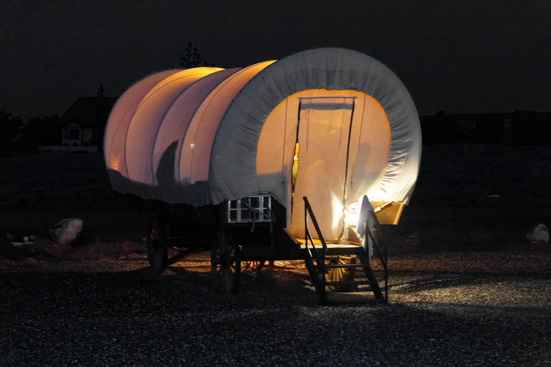 Zimmer Broken Spur Inn & Steakhouse