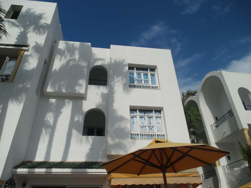 Außenansicht Zimmer Hotel Nesrine