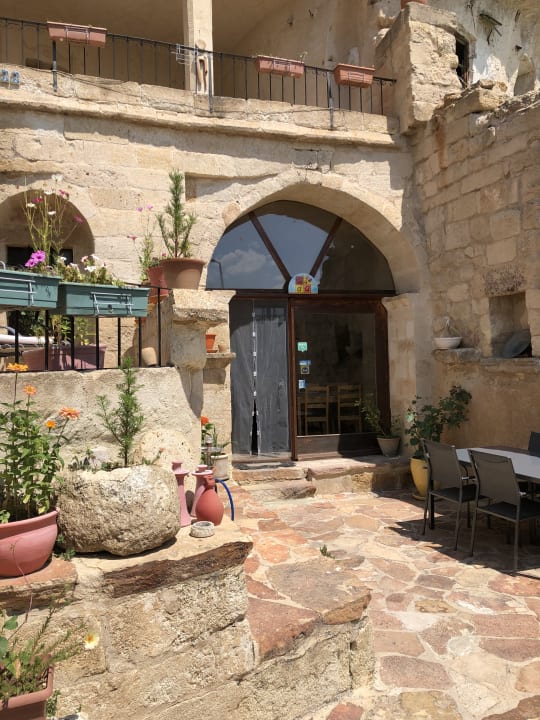 Lobby 4 Oda Cave House