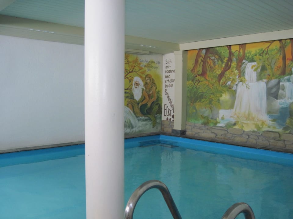 Schwimmbad Pension & Ferienwohnung Solaria