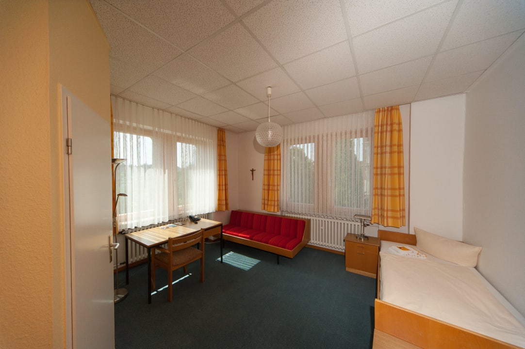 Einzelzimmer Gästehaus St. Bonifatiuskloster