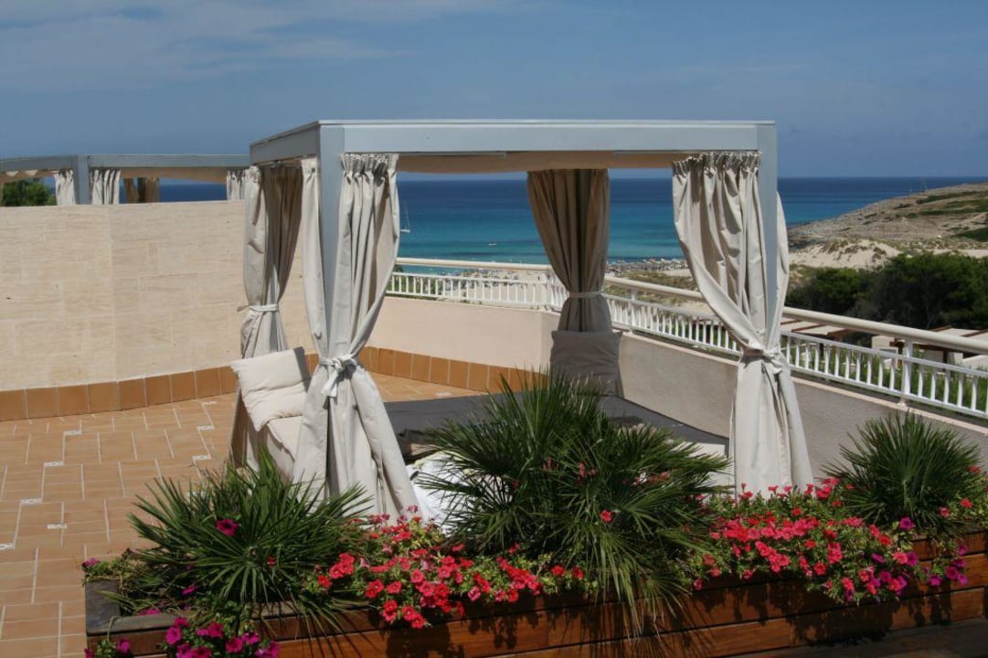 Bucht von der Dachterrasse VIVA Cala Mesquida Suites & Spa 16+