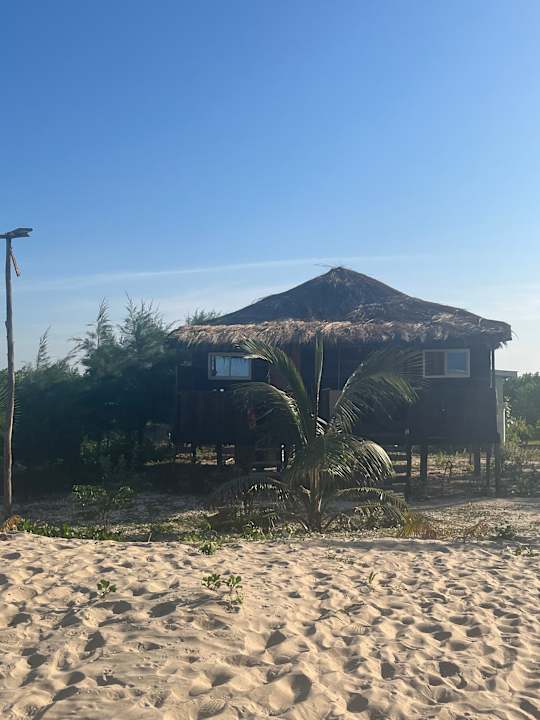 Außenansicht Bosofet Beach and Creek Lodge