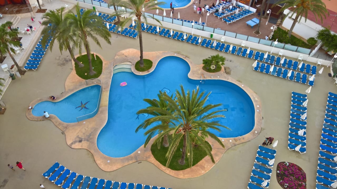 Pool Aparthotel Playa Dorada