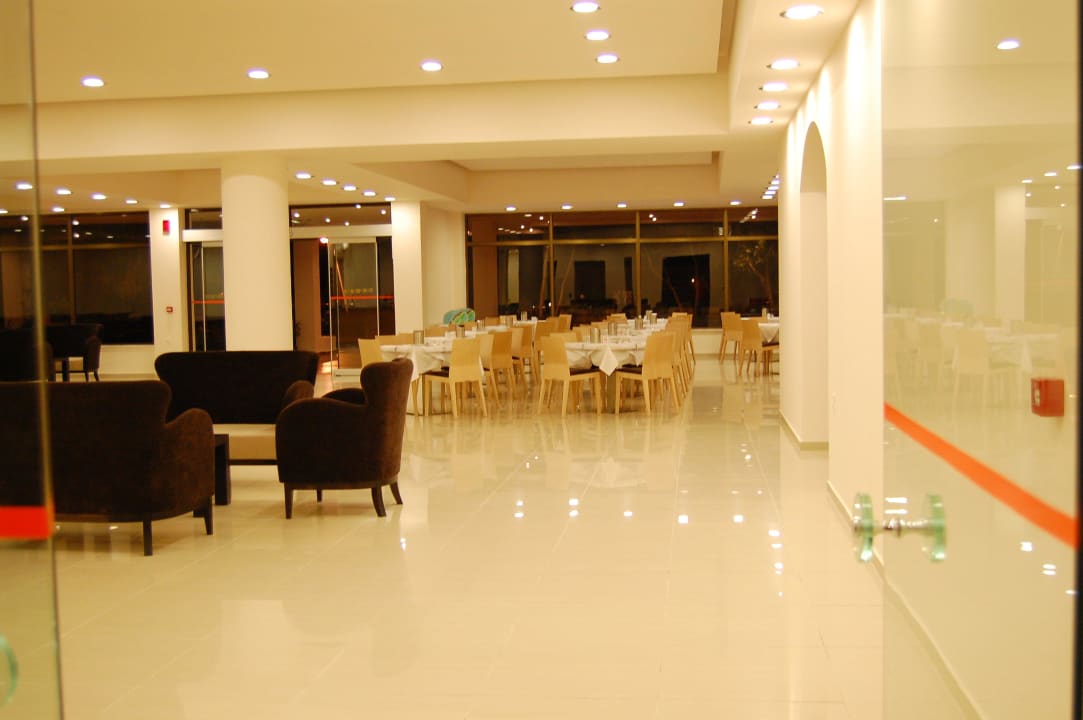 Lobby - restauracja Anavadia Hotel